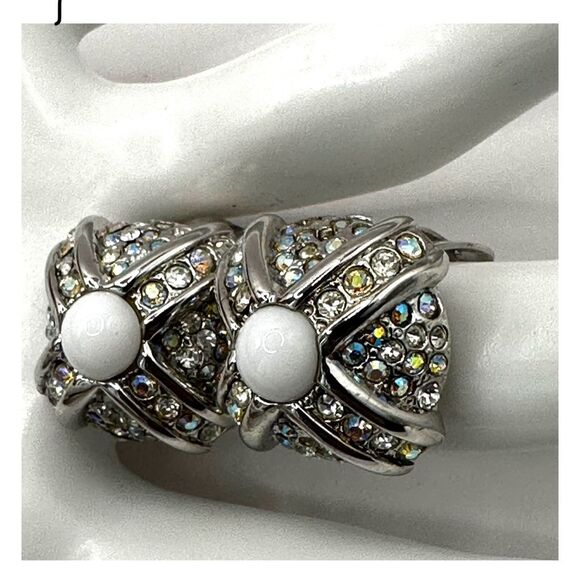 St. John silver tone and white square clip on earrings - Picture 3 of 10